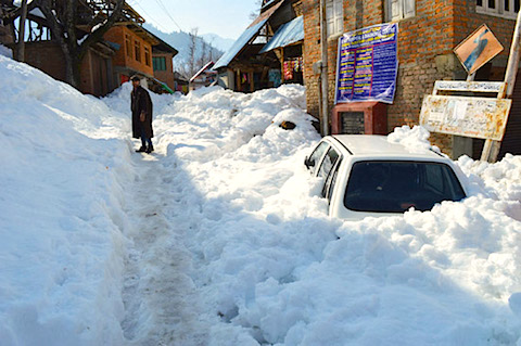 Kashmir-Snow-Fall.jpg